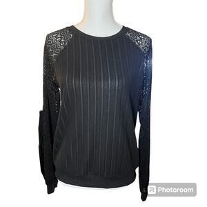 NWOT Women's Black Long Sleeve Shirt Size Small